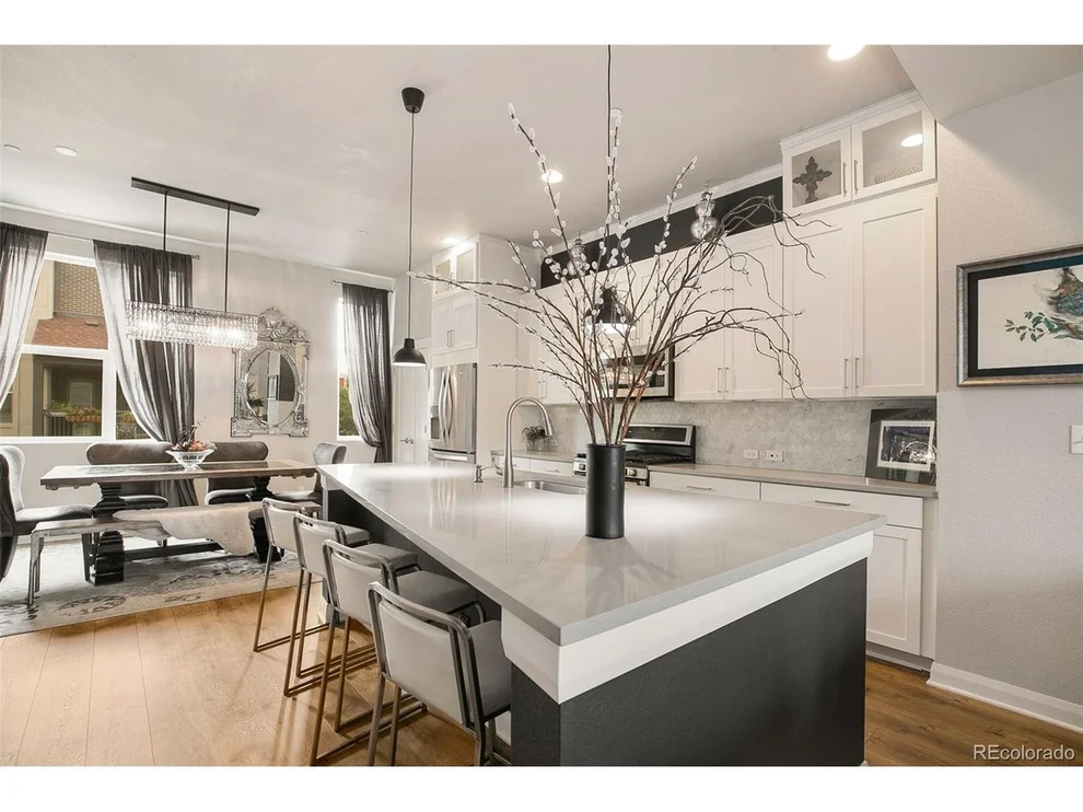 Unit for sale at 7020 W Alaska Dr, Lakewood, CO 80226