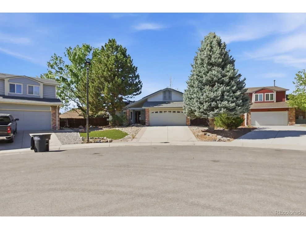 Unit for sale at 18941 E Chaffee Pl, Denver, CO 80249