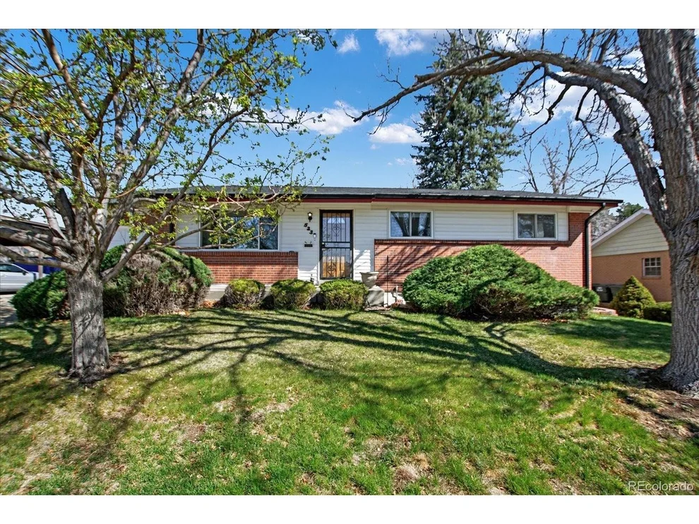 Unit for sale at 523 Melody Dr, Northglenn, CO 80260
