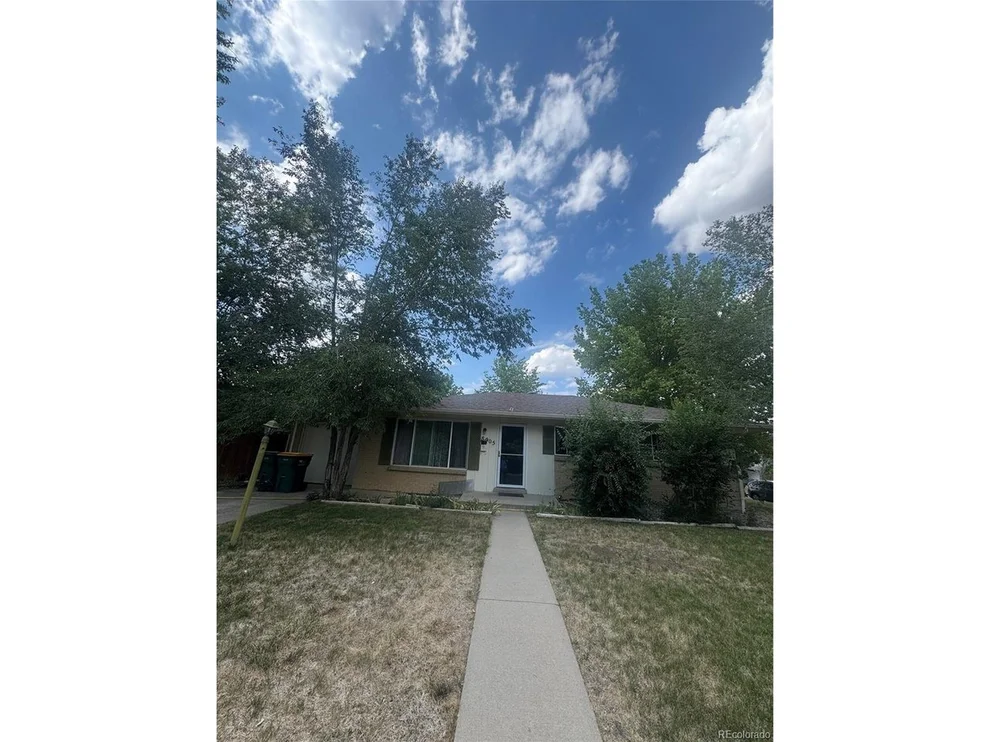 Unit for sale at 8905 W Bayaud Ave, Denver, CO 80226