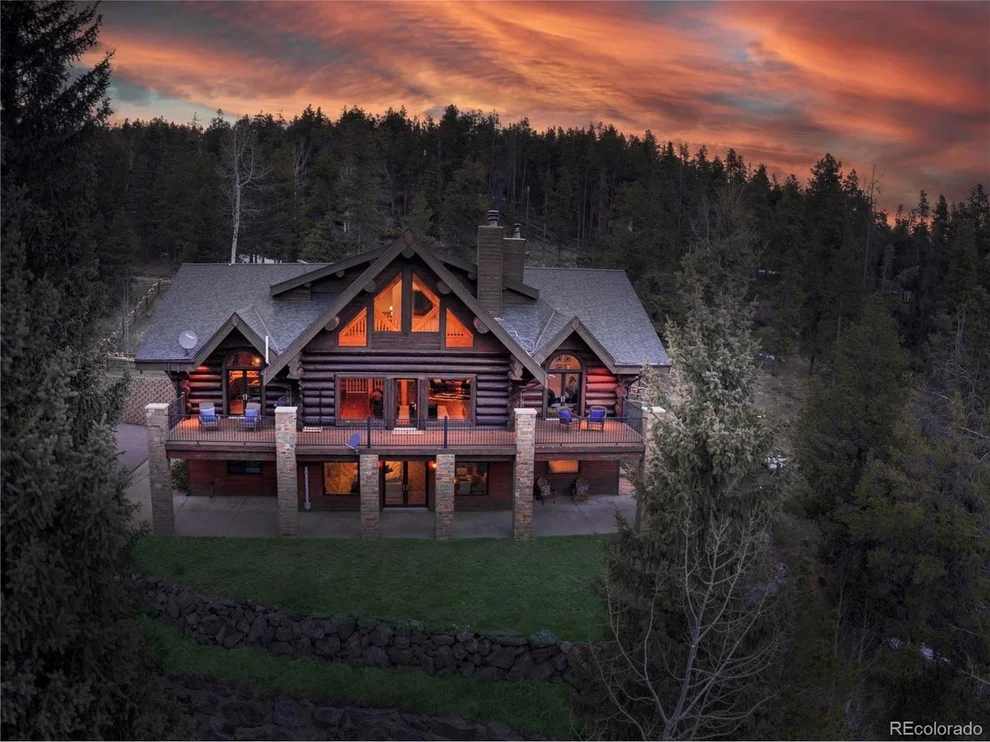 Unit for sale at 2880 Sinton Rd, Evergreen, CO 80439