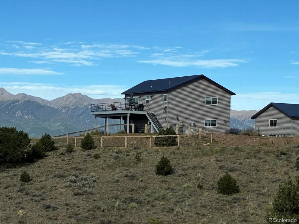 Unit for sale at 136 Arapahoe Cir, Westcliffe, CO 81252