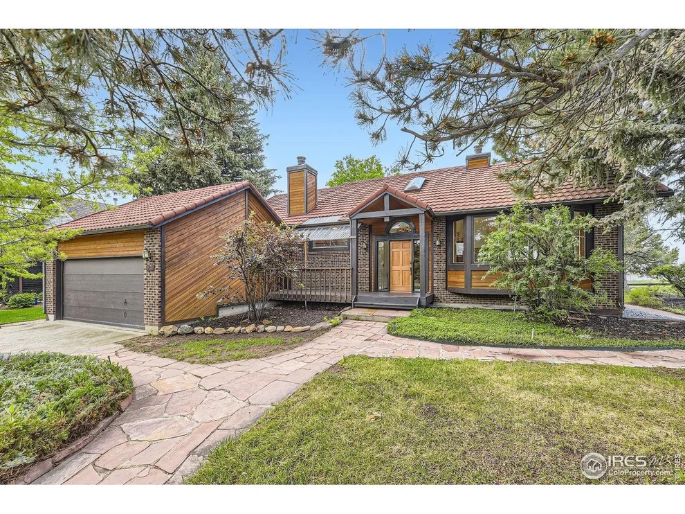 Unit for sale at 916 W Alder St, Louisville, CO 80027