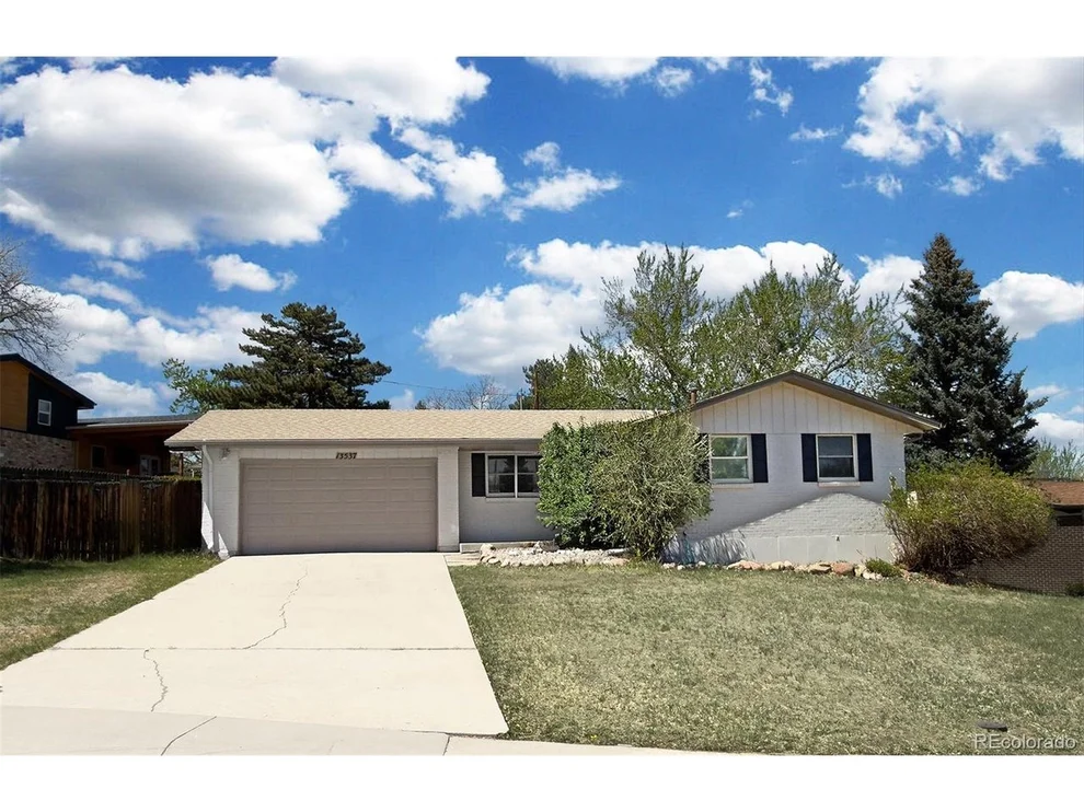 Unit for sale at 13537 W Alaska Dr, Lakewood, CO 80228