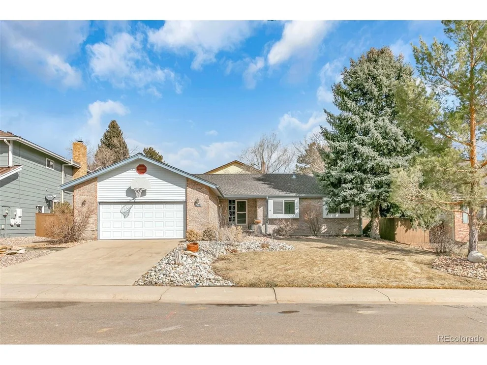 Unit for sale at 673 Sage Cir, Highlands Ranch, CO 80126