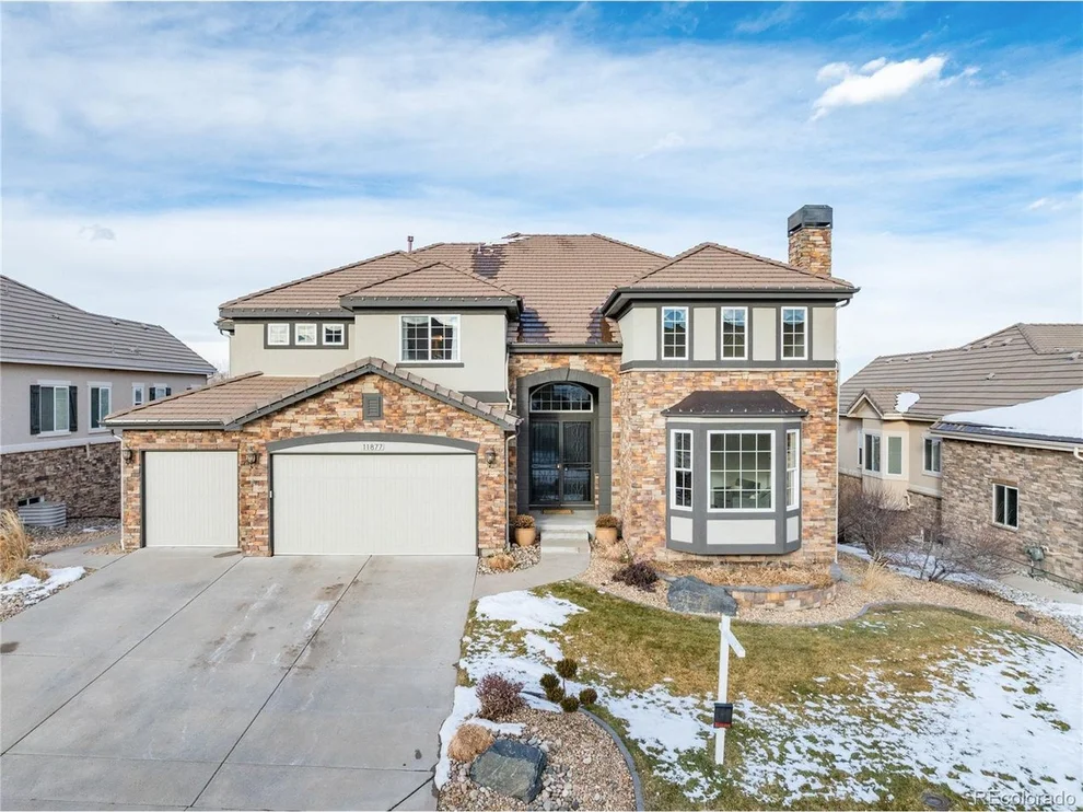 Unit for sale at 11877 W Yale Pl, Lakewood, CO 80228