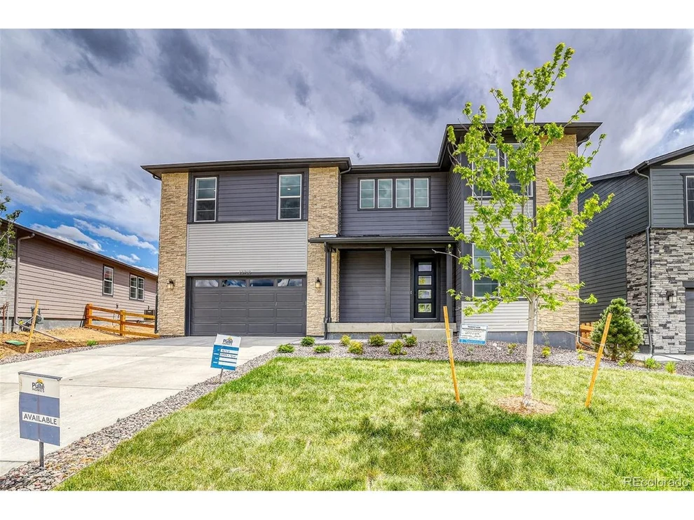 Unit for sale at 23708 E 42nd Ave, Aurora, CO 80019