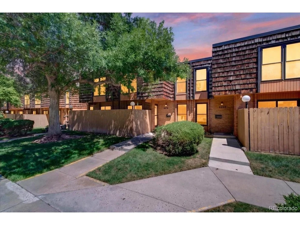 Unit for sale at 6476 Welch Ct, Arvada, CO 80004