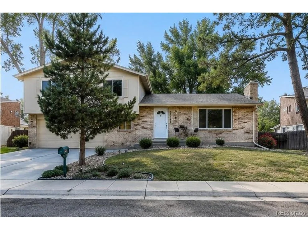 Unit for sale at 8229 Harlan Ct, Arvada, CO 80003