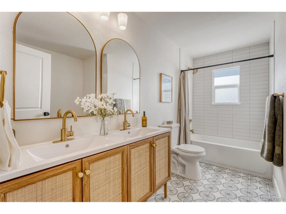 Unit for sale at 1529 S Nucla St, Aurora, CO 80017