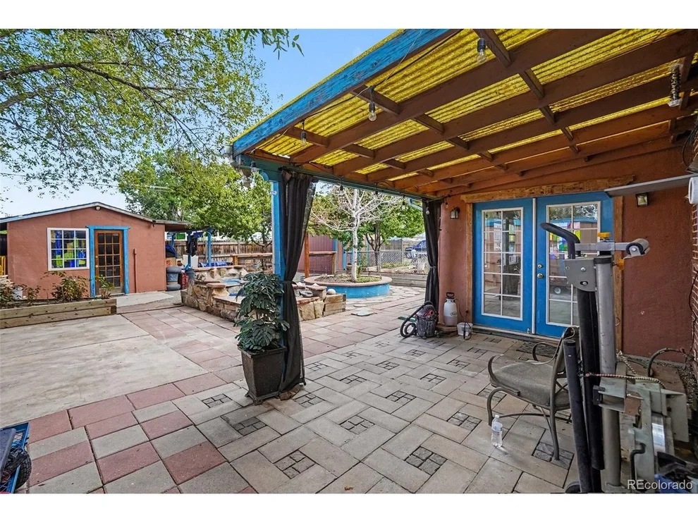 Unit for sale at 1748 Nome St, Aurora, CO 80010
