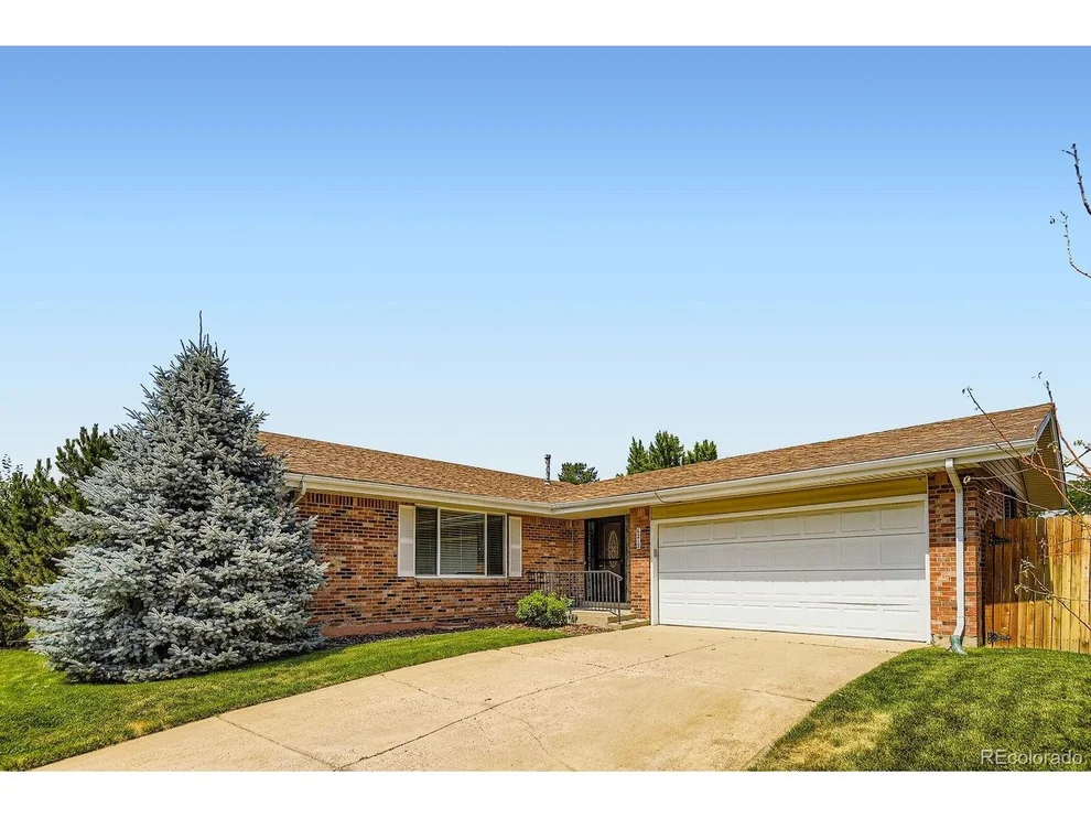 Unit for sale at 6212 S Ash Cir W, Centennial, CO 80121