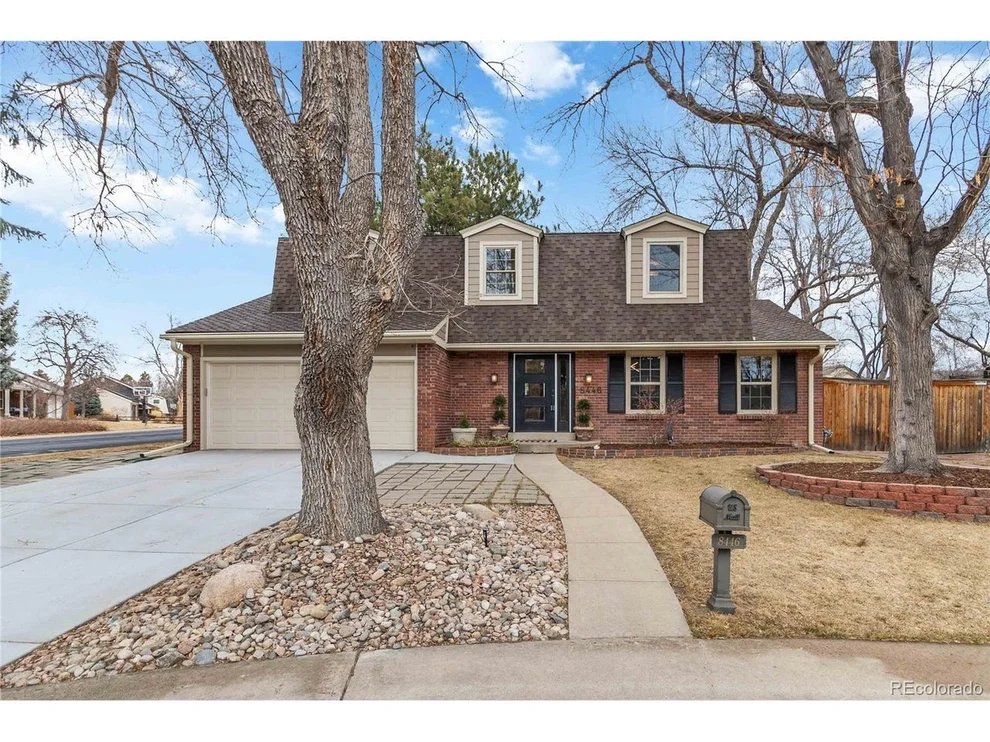 Unit for sale at 8446 E Hinsdale Dr, Centennial, CO 80112