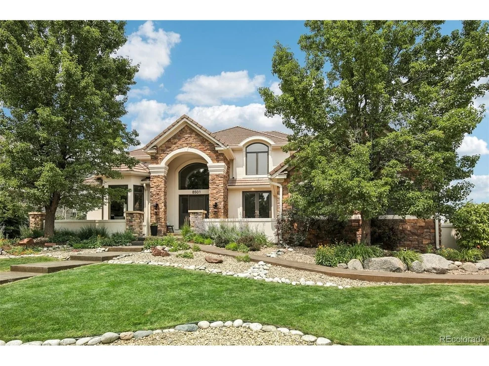 Unit for sale at 8501 Colonial Dr, Lone Tree, CO 80124