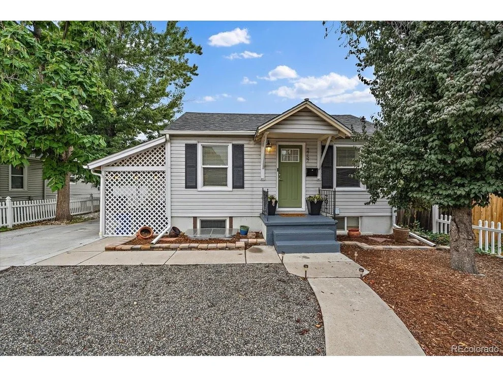Unit for sale at 2757 S Bannock St, Englewood, CO 80110