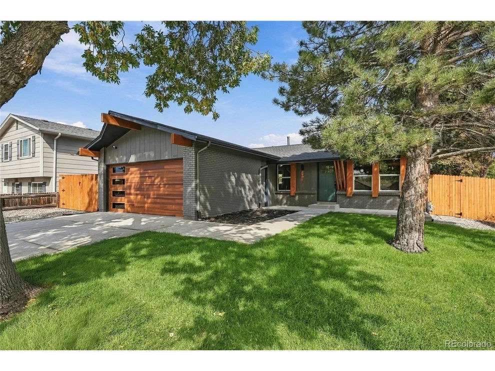 Unit for sale at 5041 W 71st Pl, Westminster, CO 80030