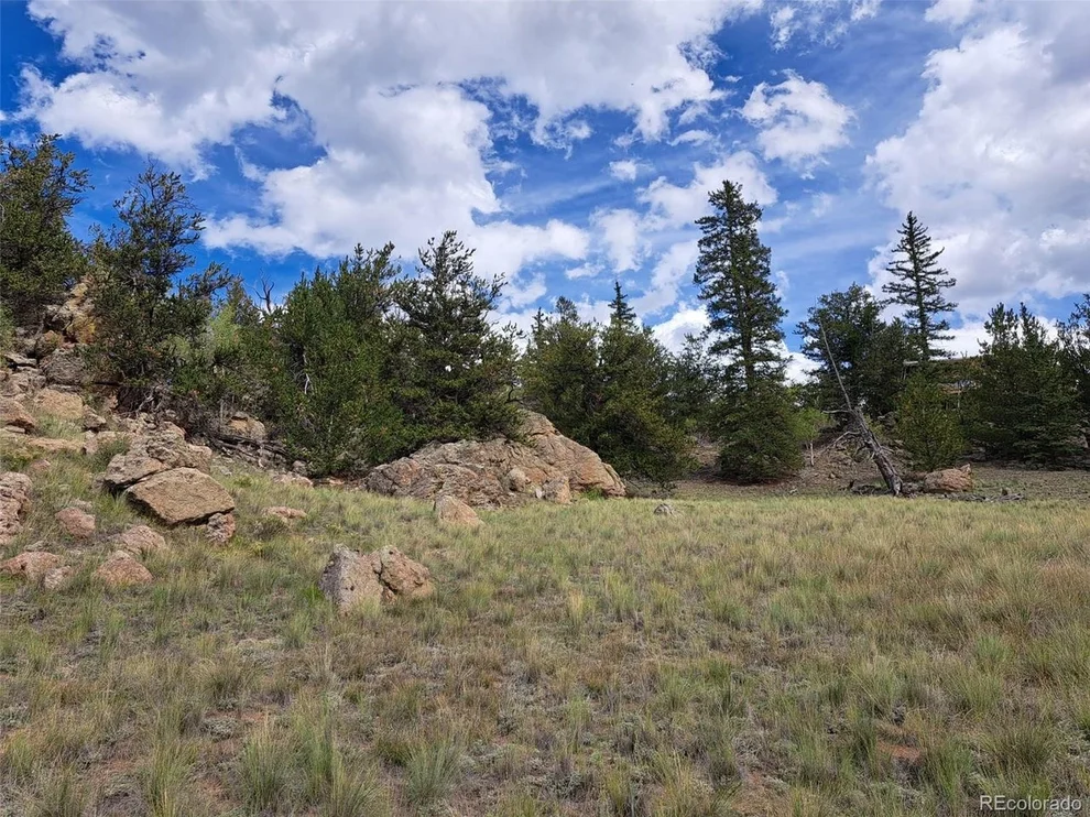 Unit for sale at 736 Stagestop Rd, Jefferson, CO 80456