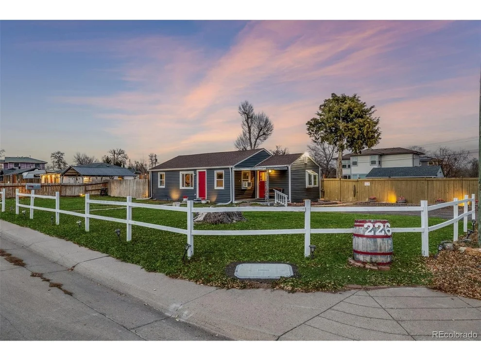 Unit for sale at 226 Marshall St, Lakewood, CO 80226