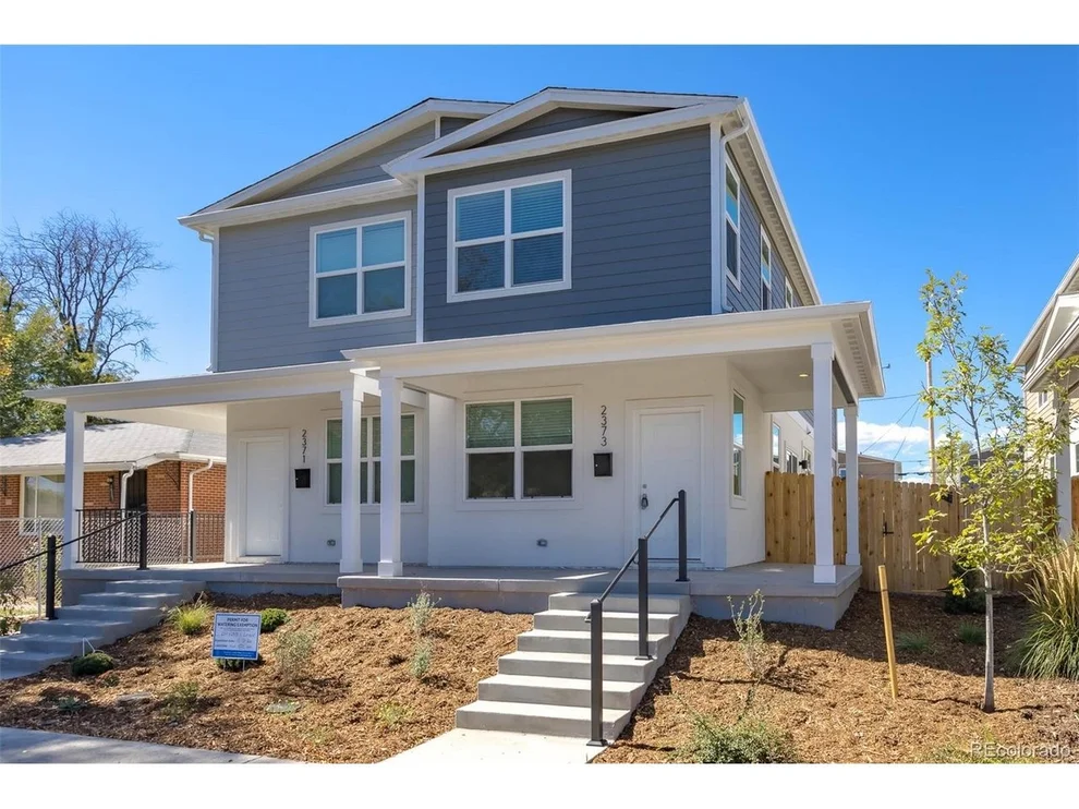 Unit for sale at 2373 N Elmira St, Aurora, CO 80010