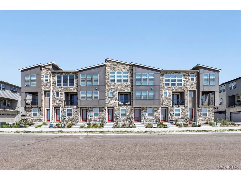 Unit for sale at 20577 E 62nd Dr, Aurora, CO 80019