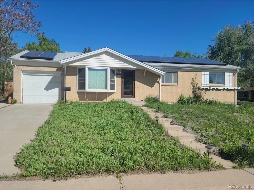 Unit for sale at 4947 S Perry St, Littleton, CO 80123