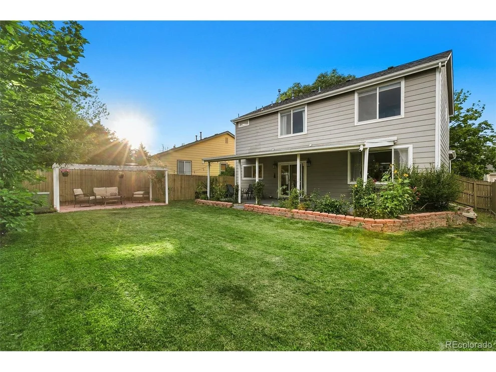 Unit for sale at 20178 E Red Fox Ln, Centennial, CO 80015