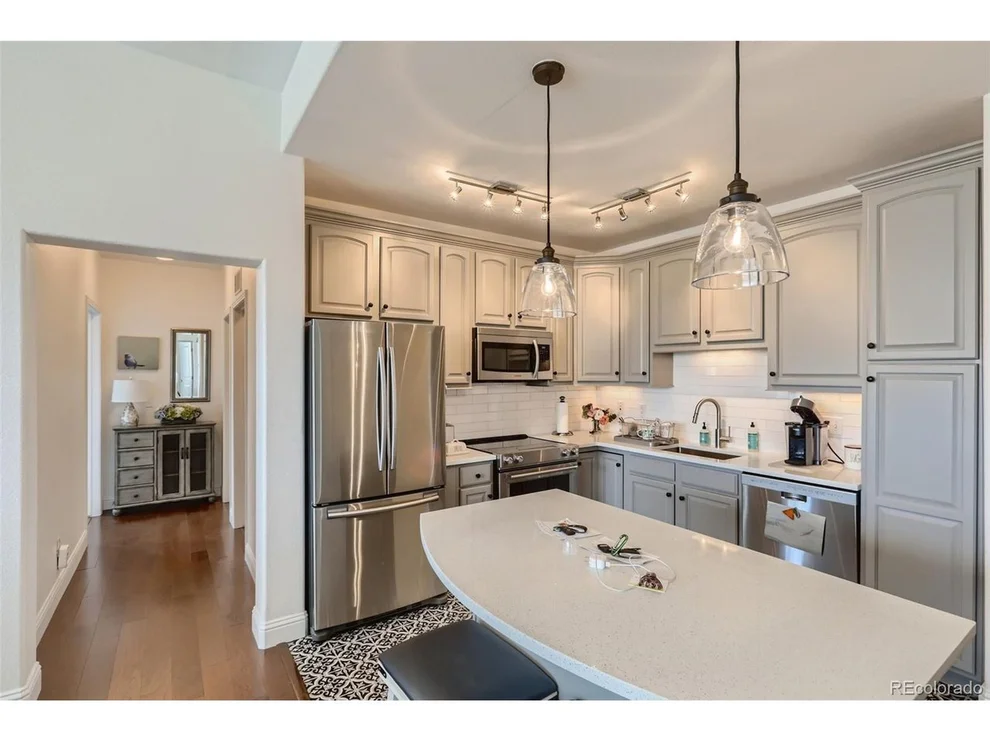 Unit for sale at 200 Poplar St, Denver, CO 80220