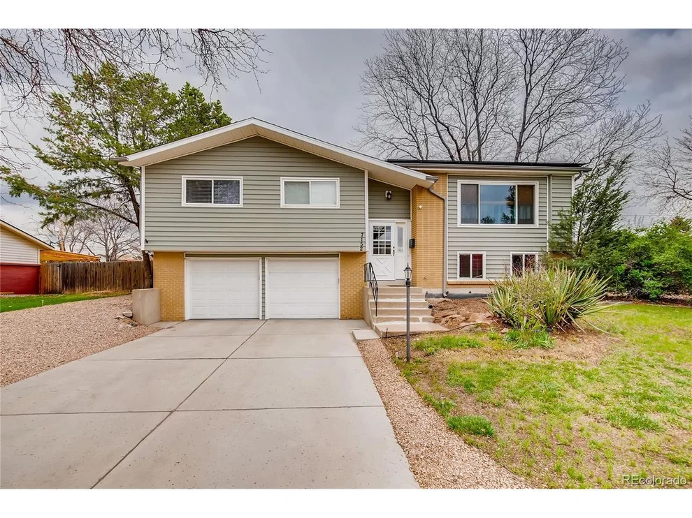 Unit for sale at 7152 S Clermont Dr, Centennial, CO 80122