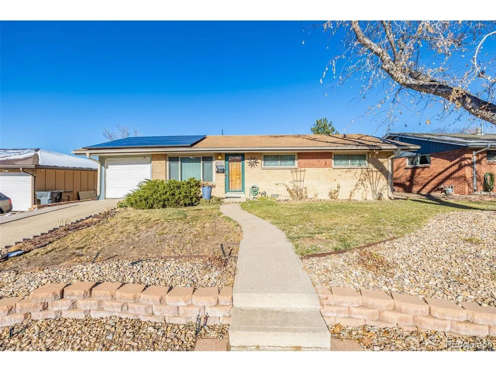 Unit for sale at 8221 Auburn Ln, Westminster, CO 80031