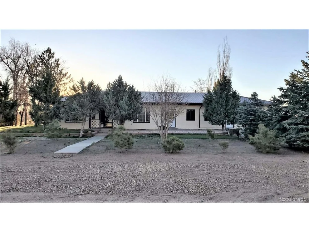 Unit for sale at 16376 County Road 19, Fort Morgan, CO 80701