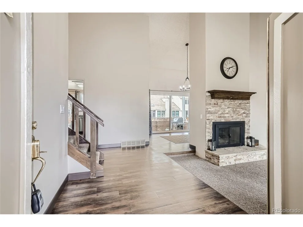 Unit for sale at 6869 W 10th Ave, Lakewood, CO 80214