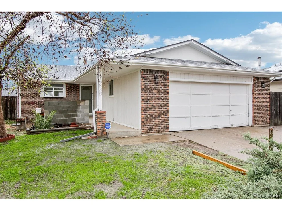 Unit for sale at 18830 E 16th Pl, Aurora, CO 80011