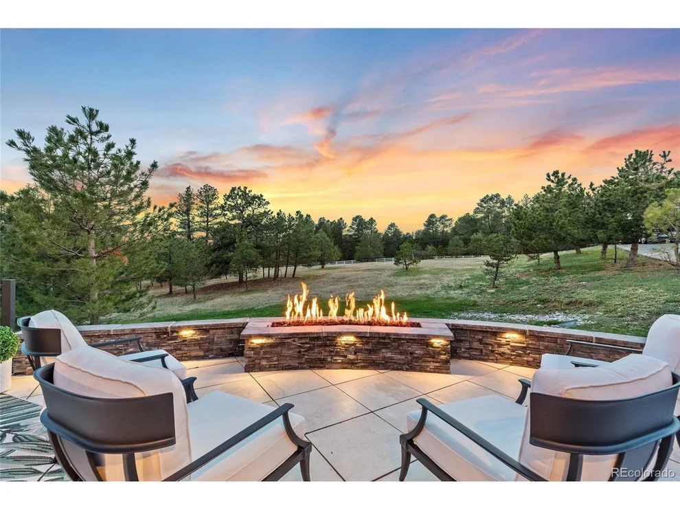 Unit for sale at 347 S White Tail Dr, Franktown, CO 80116
