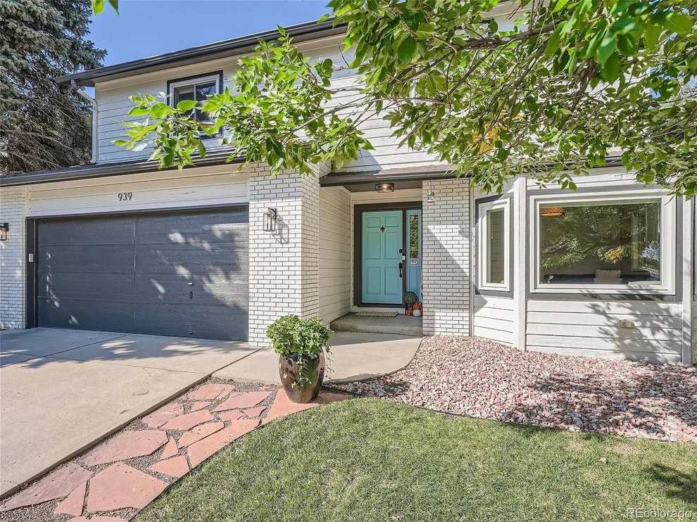 Unit for sale at 939 W Alder St, Louisville, CO 80027