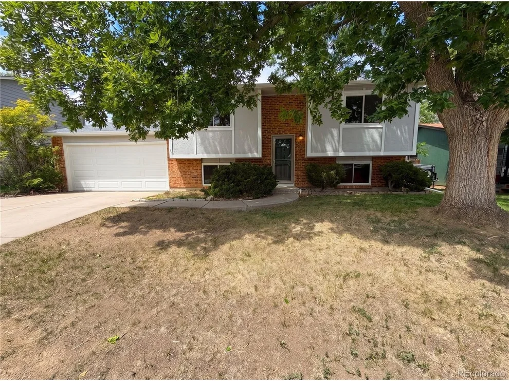 Unit for sale at 10661 Quail Ct, Broomfield, CO 80021