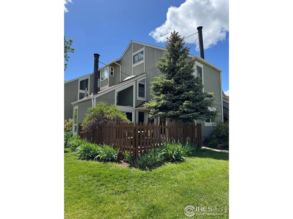 Unit for sale at 3193 Redstone Ln, Boulder, CO 80305