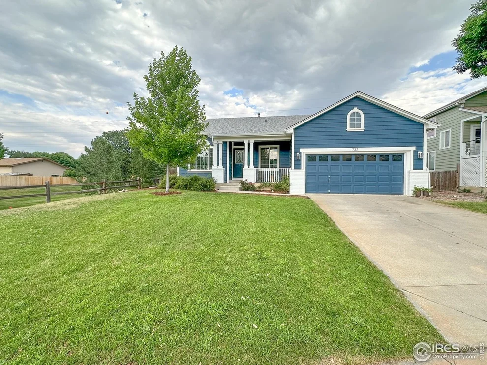Unit for sale at 732 Bluegrass Dr, Longmont, CO 80503