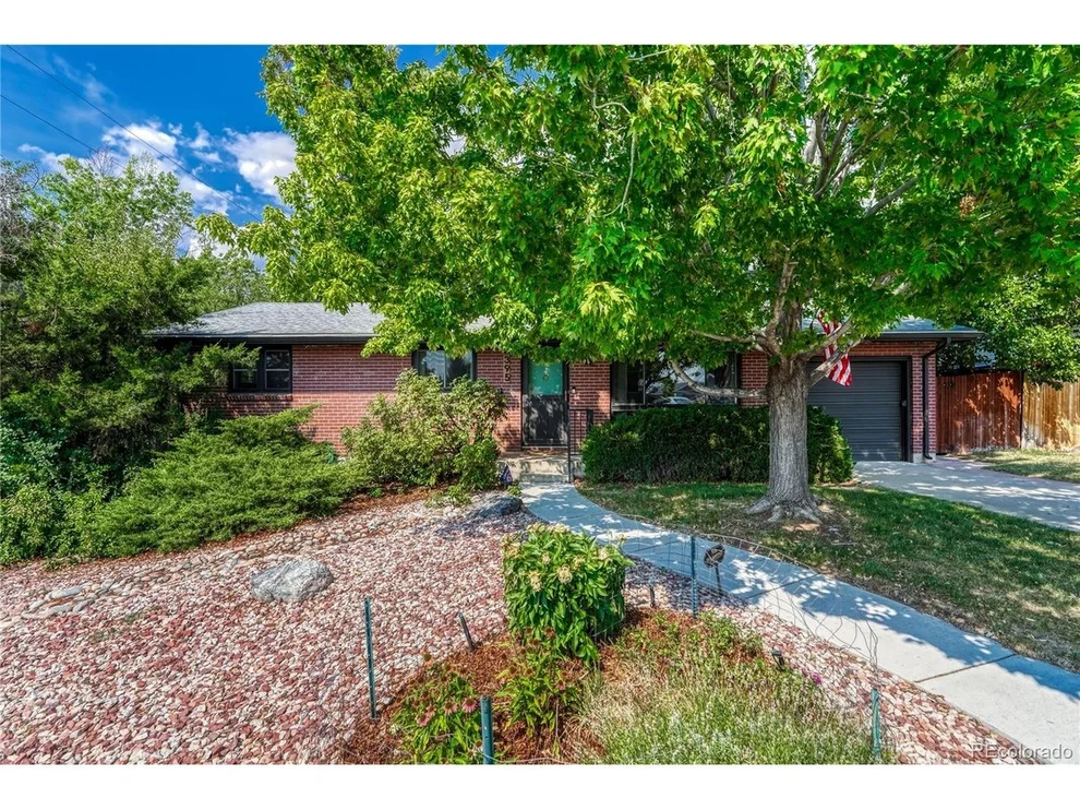 Unit for sale at 395 S Lee St, Denver, CO 80226