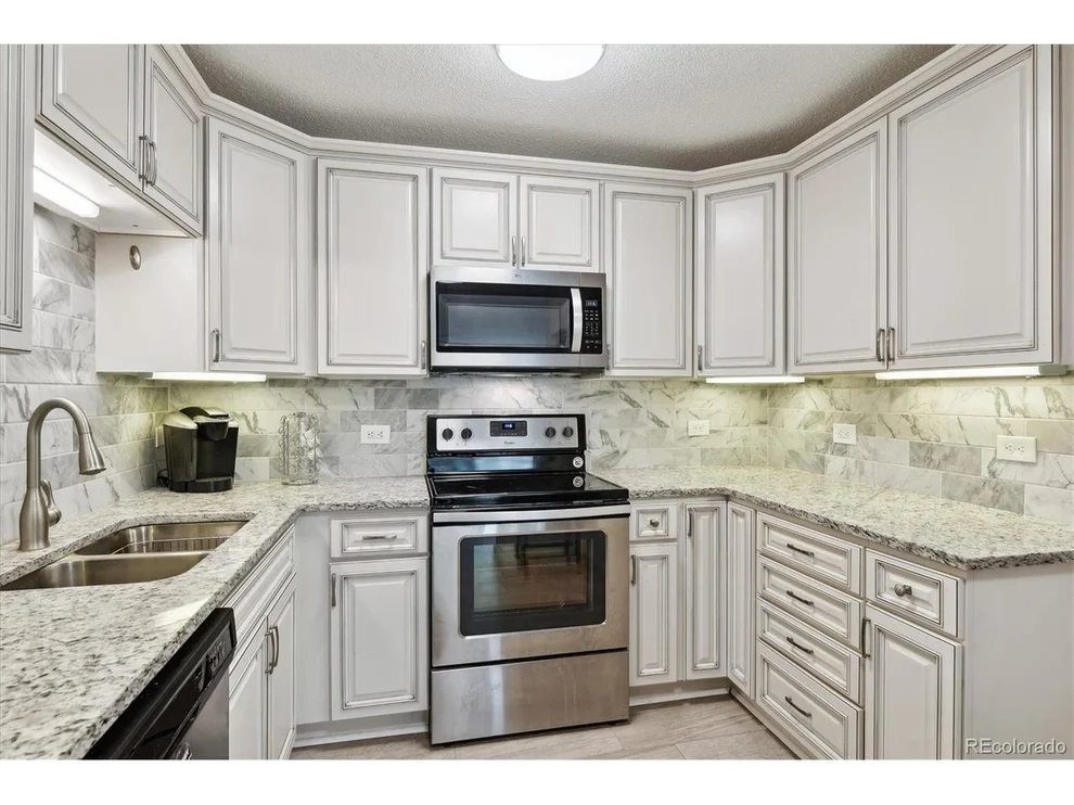 Unit for sale at 795 S Alton Way, Denver, CO 80247
