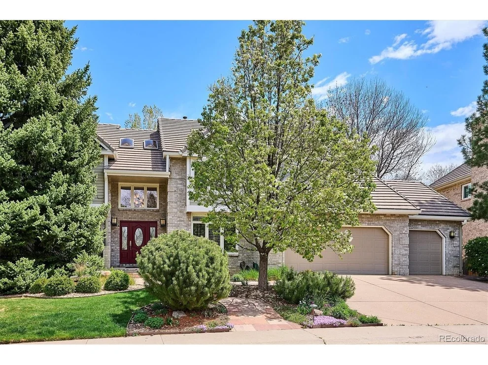Unit for sale at 5320 S Geneva St, Englewood, CO 80111