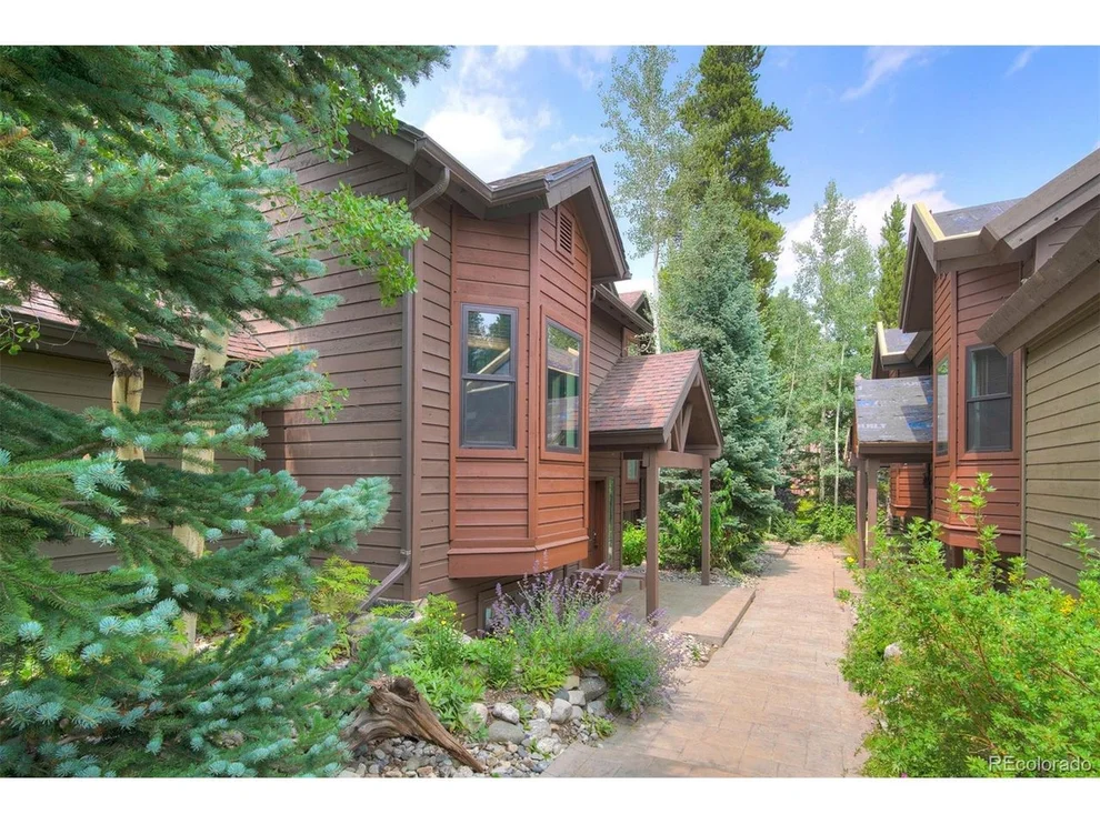 Unit for sale at 202 Village Point Dr, Breckenridge, CO 80424