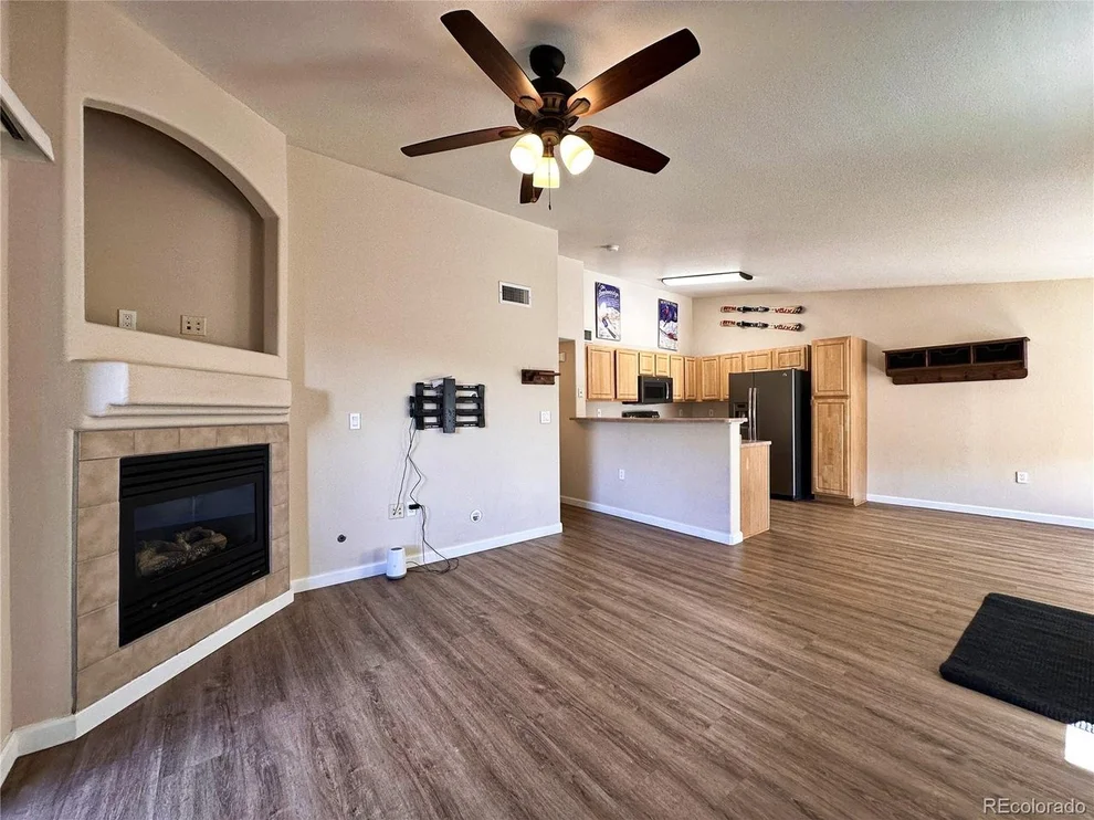 Unit for sale at 4875 S Balsam Way, Littleton, CO 80123