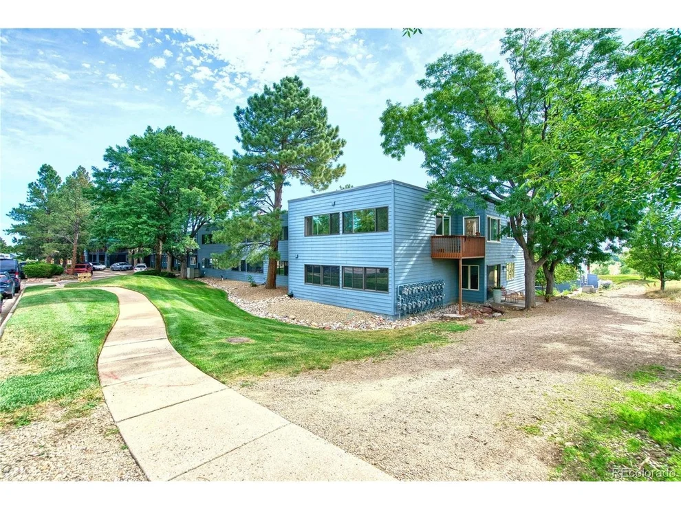 Unit for sale at 1572 Bradley Dr, Boulder, CO 80305