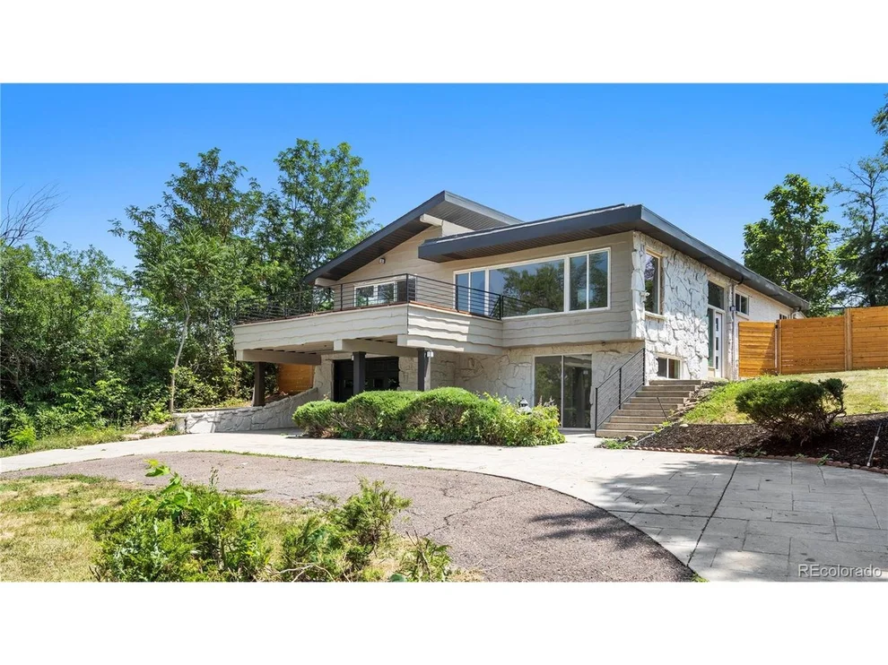 Unit for sale at 5390 Rosemary Ln, Denver, CO 80221