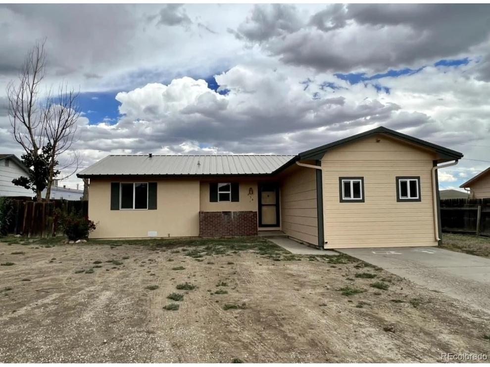 Unit for sale at 856 Tanglewood Cir, Canon City, CO 81212