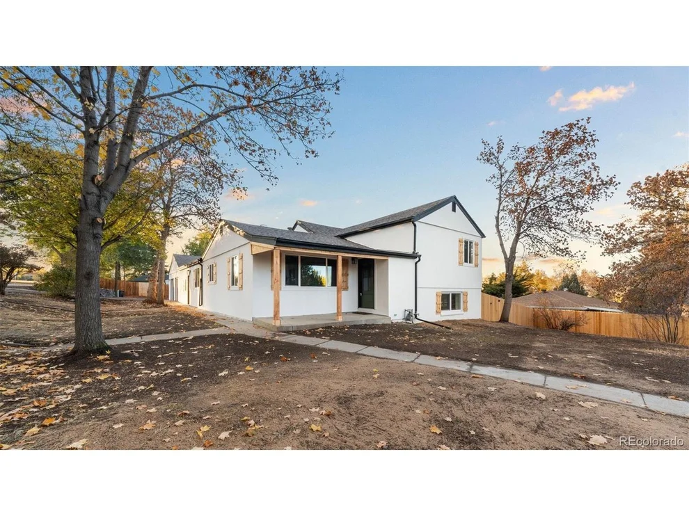 Unit for sale at 999 S Otis St, Lakewood, CO 80226