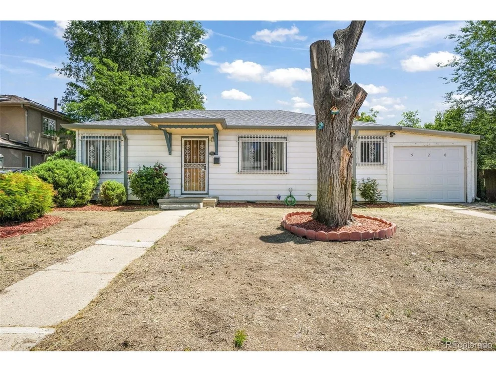 Unit for sale at 920 S Canosa Ct, Denver, CO 80219