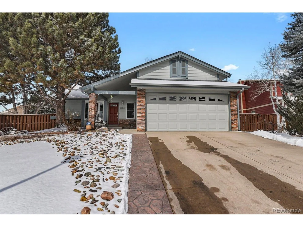 Unit for sale at 18941 E Chaffee Pl, Denver, CO 80249