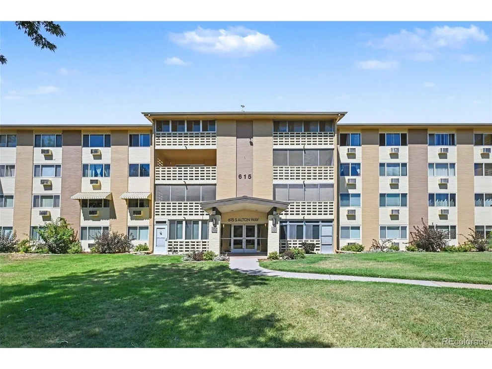 Unit for sale at 615 S Alton Way, Denver, CO 80247