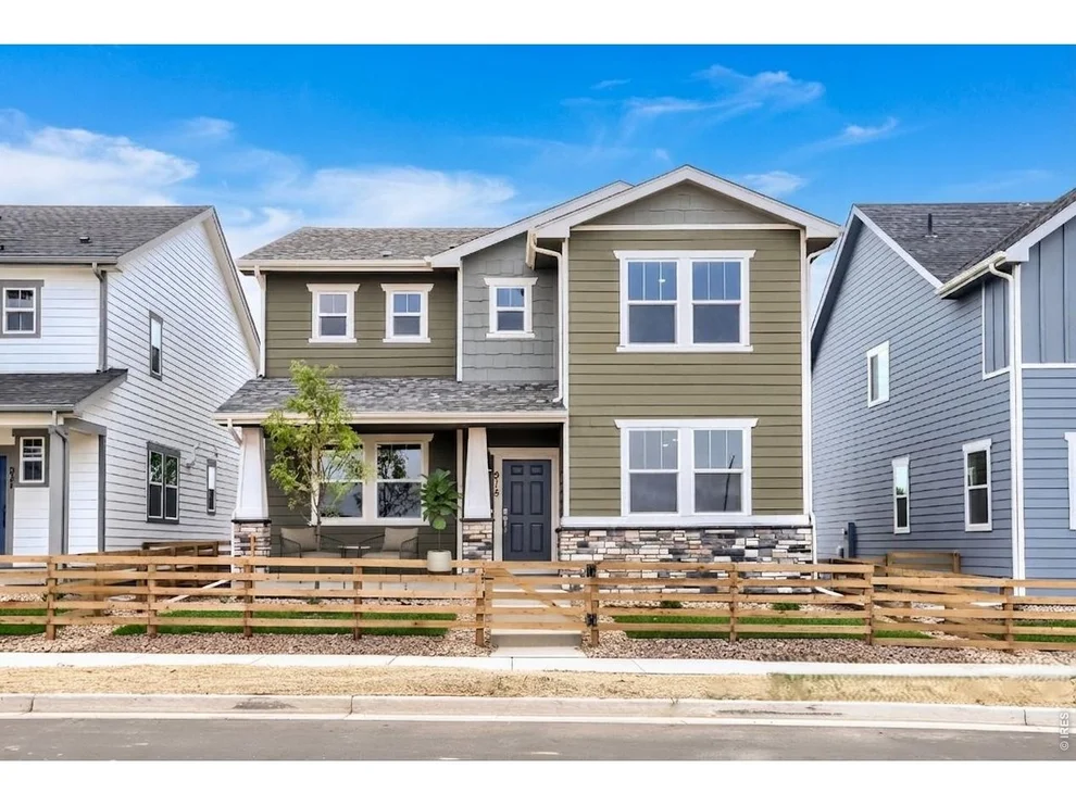 Unit for sale at 915 Nettle Ln, Fort Collins, CO 80524